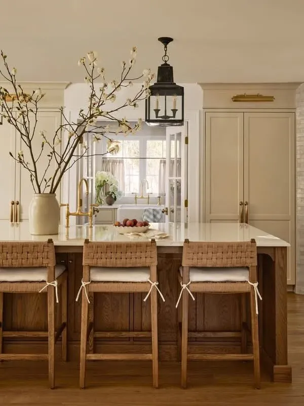 6 Chic Kitchen Setups You Need in Your Dream Home Kitchen Counter Styling