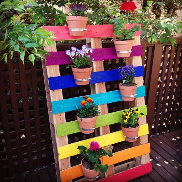 Color Block Rainbow Pallet DIY Decor