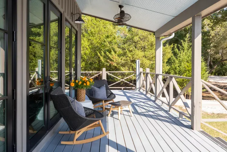 10 Modern Minimalist Summer Porch Styling Rustic outdoor entryway inspiration