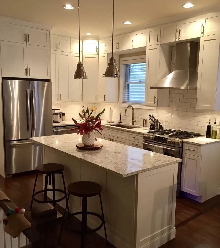 9 Modern Luxury Small Kitchen Design Ideas You’ll Want to Copy White Kitchen With Marble Island